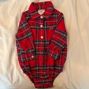 Vineyard Vines holiday button down 3-6m